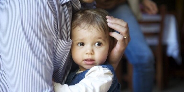 Cómo fomentar seguridad en niños con apego ansioso