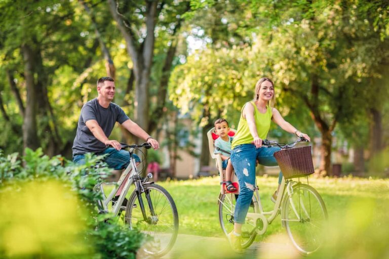 Ayudando a Otros: Beneficios para Tu Salud y Bienestar