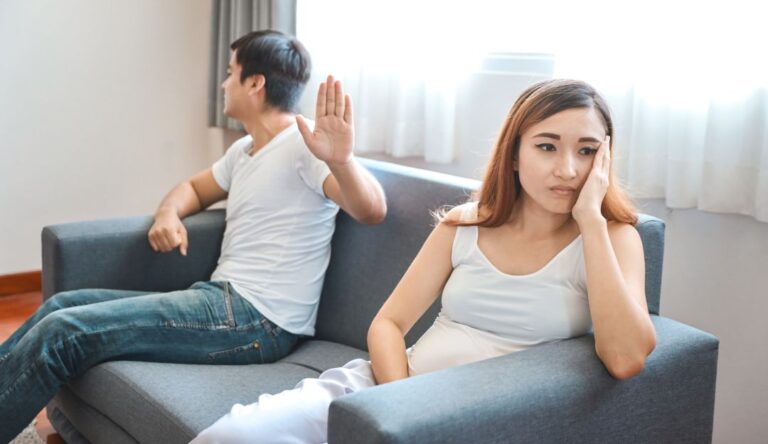 Cómo tratar a un hombre emocionalmente no disponible