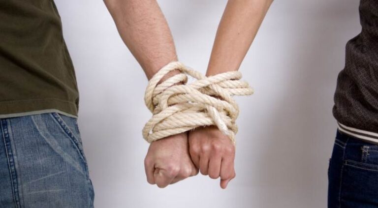 Descuidado emocional: Impacto en las relaciones personales