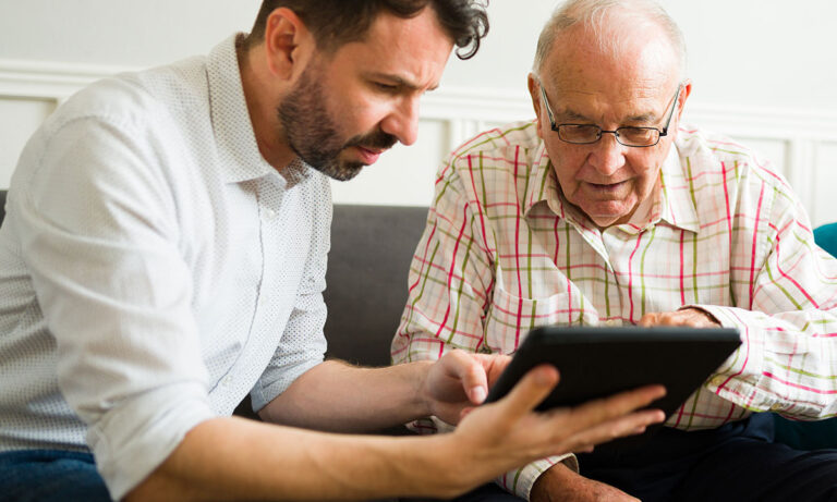 Edad de los adultos jóvenes: navegando por el gran desafío hacia la edad adulta