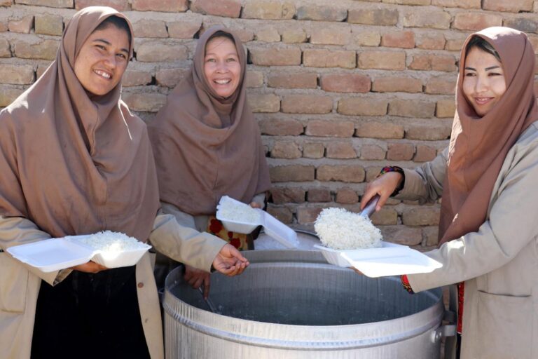 El hijab protege a las mujeres de trastornos alimentarios.