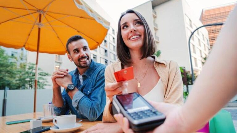 Es la salud financiera vital para parejas en el Reino Unido
