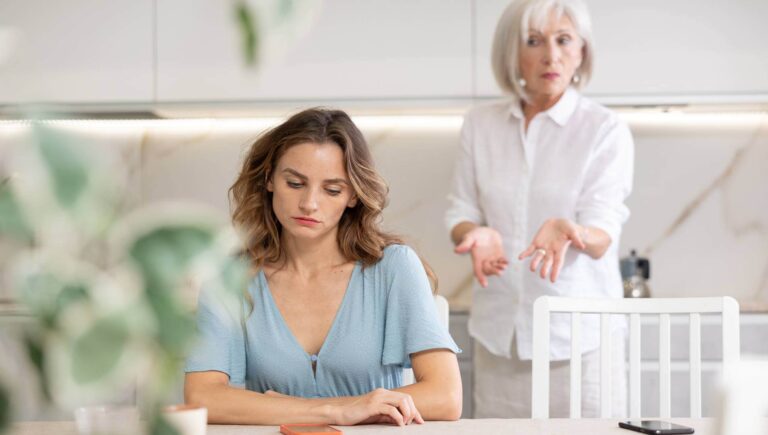 Mi madre no me quiere: Cómo sanar de una relación distante
