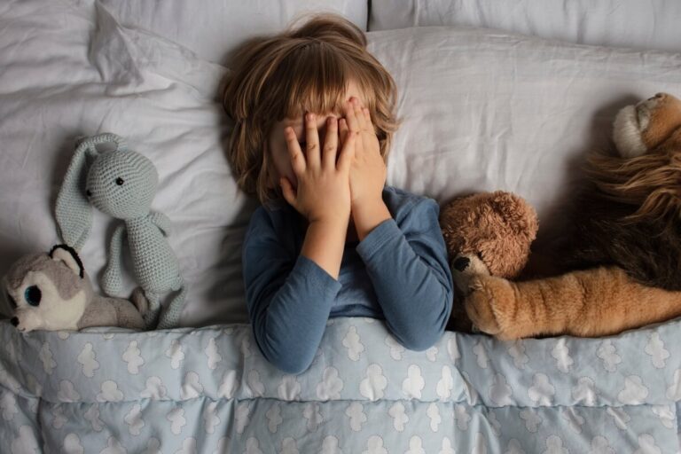 Miedo a los títulos: Cómo ayudar a los niños en Halloween