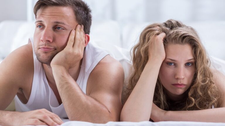 Mujeres contratan hombres: Quién es más sexual, él o ella