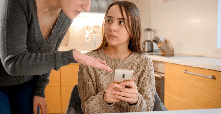 Por qué los adolescentes aman YouTube de manera duradera