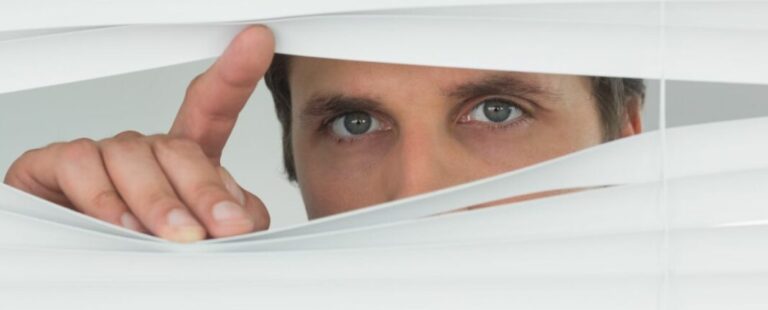 Qué es el voyeurismo: Comprendiendo el trastorno voyerista
