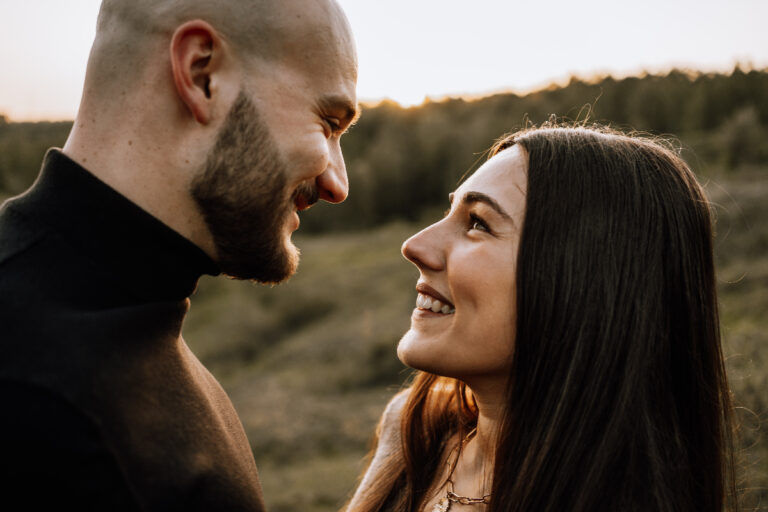 Qué significa ser un ‘novio zombie’ en una relación