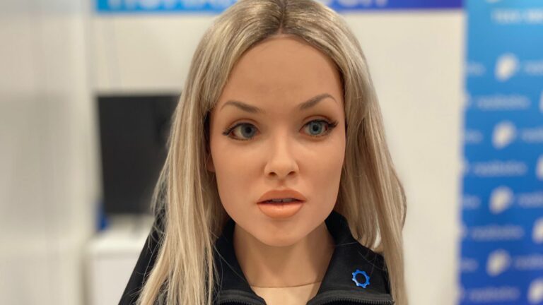 ¿Quiénes se interesan en la tendencia de los robots sexuales?