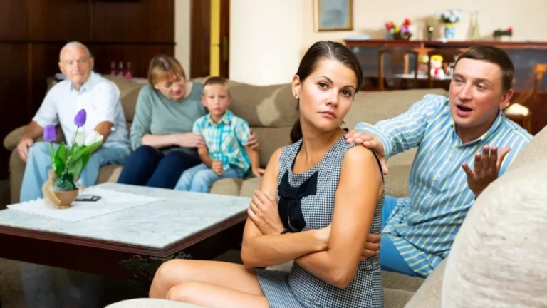 Suegros: Cómo Manejar Conflictos con Tus Suegros